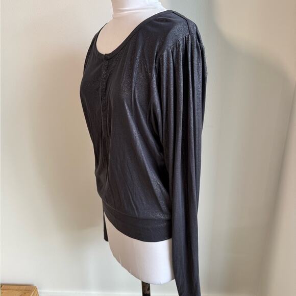 FREE PEOPLE SHIMMER BLACK FLOWY SLEEVE HENLEY LONF SLEEVE BOAT NECK SMALL - Picture 3 of 8